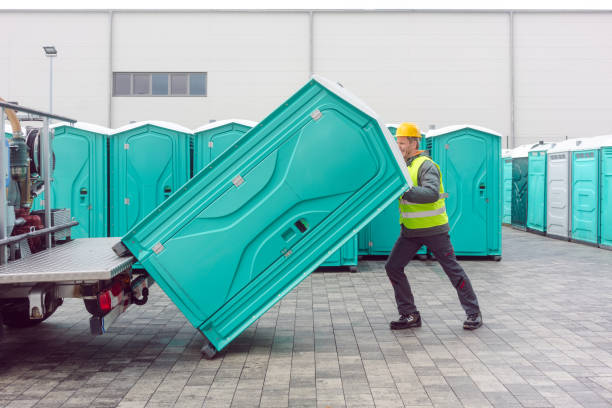 Best Porta potty delivery and setup  in Wanakah, NY